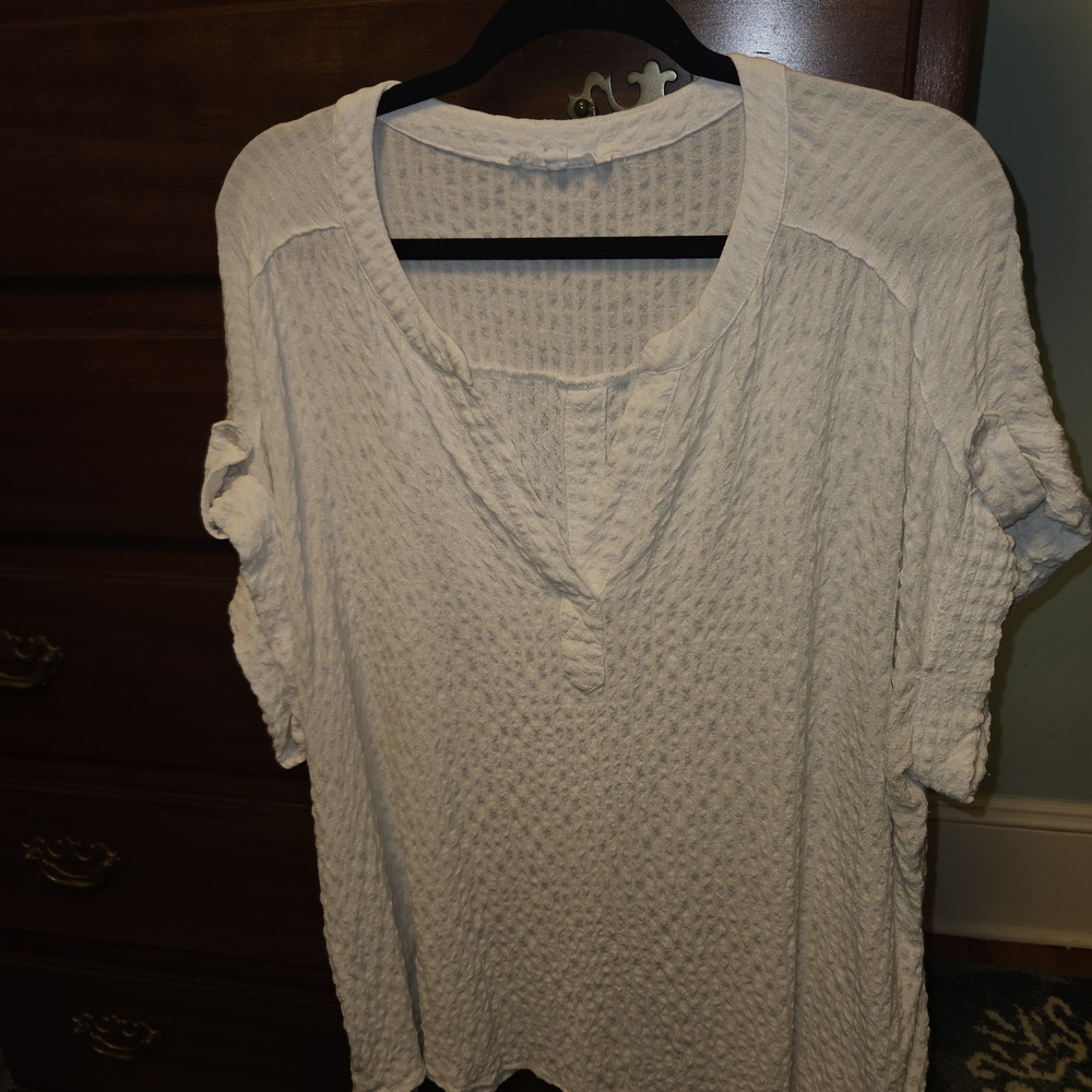 Jane and Delancey Cream Textured Tunic